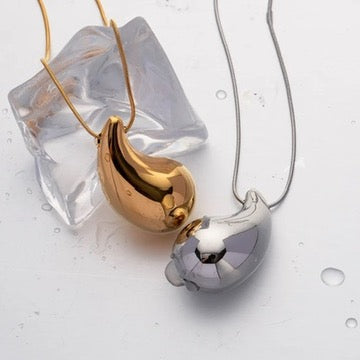 TEARDROP SET