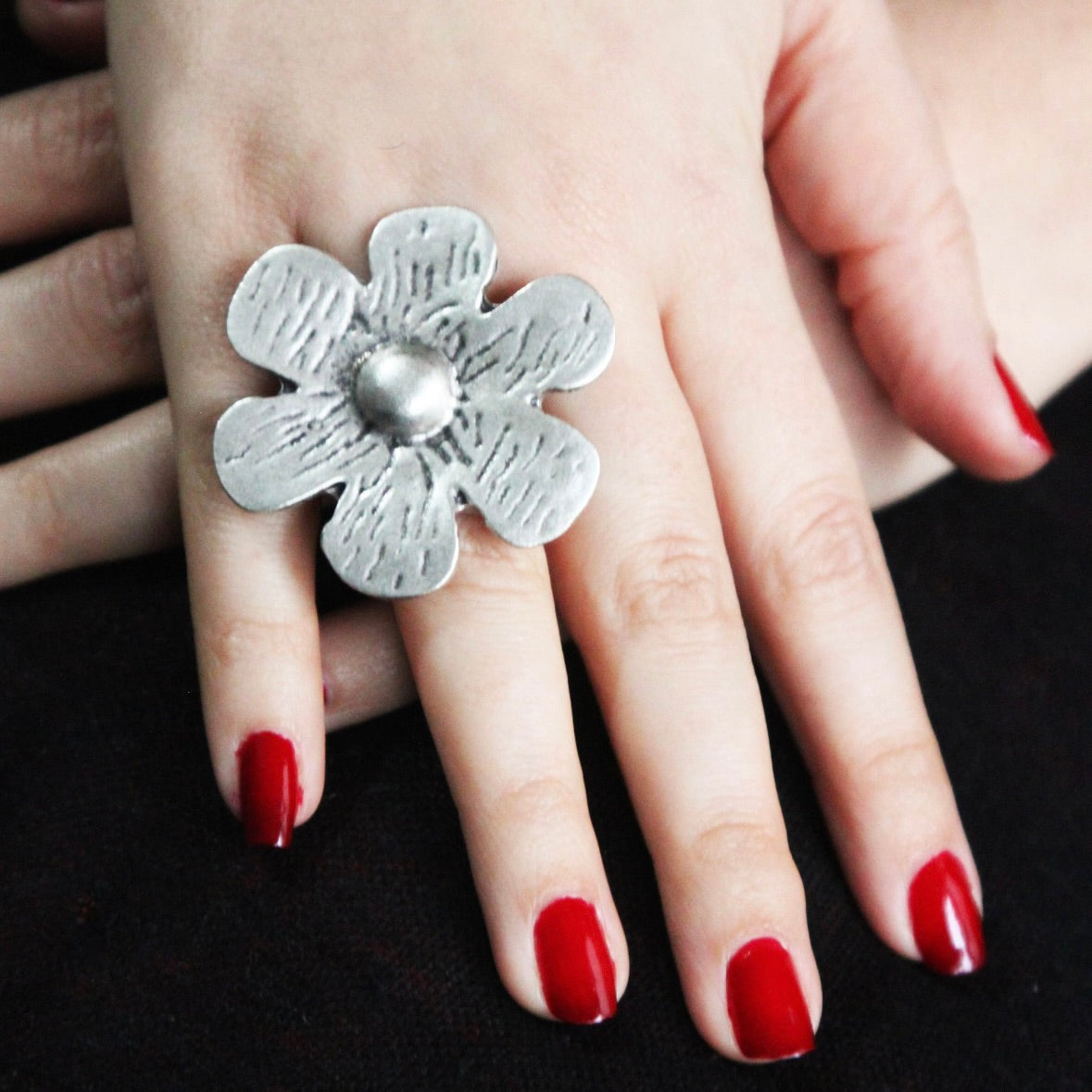FLOWERY